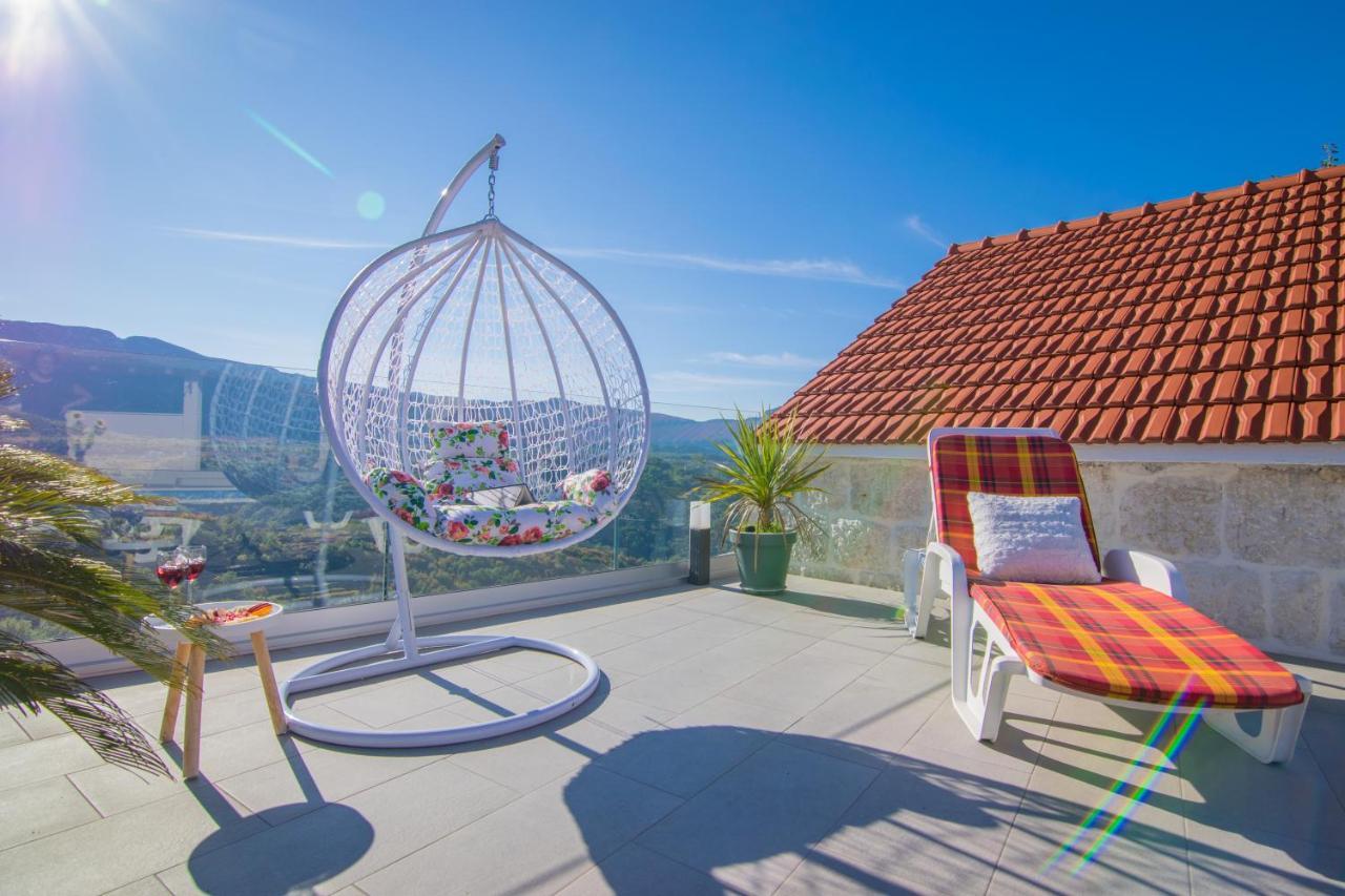 Villa Milena With Heated Pool And Jacuzzi Kostanje 外观 照片